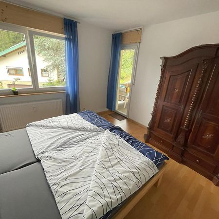 Traumferienwohnung Todtmoos - Appartment Mit Schoenem Wintergarten ภายนอก รูปภาพ