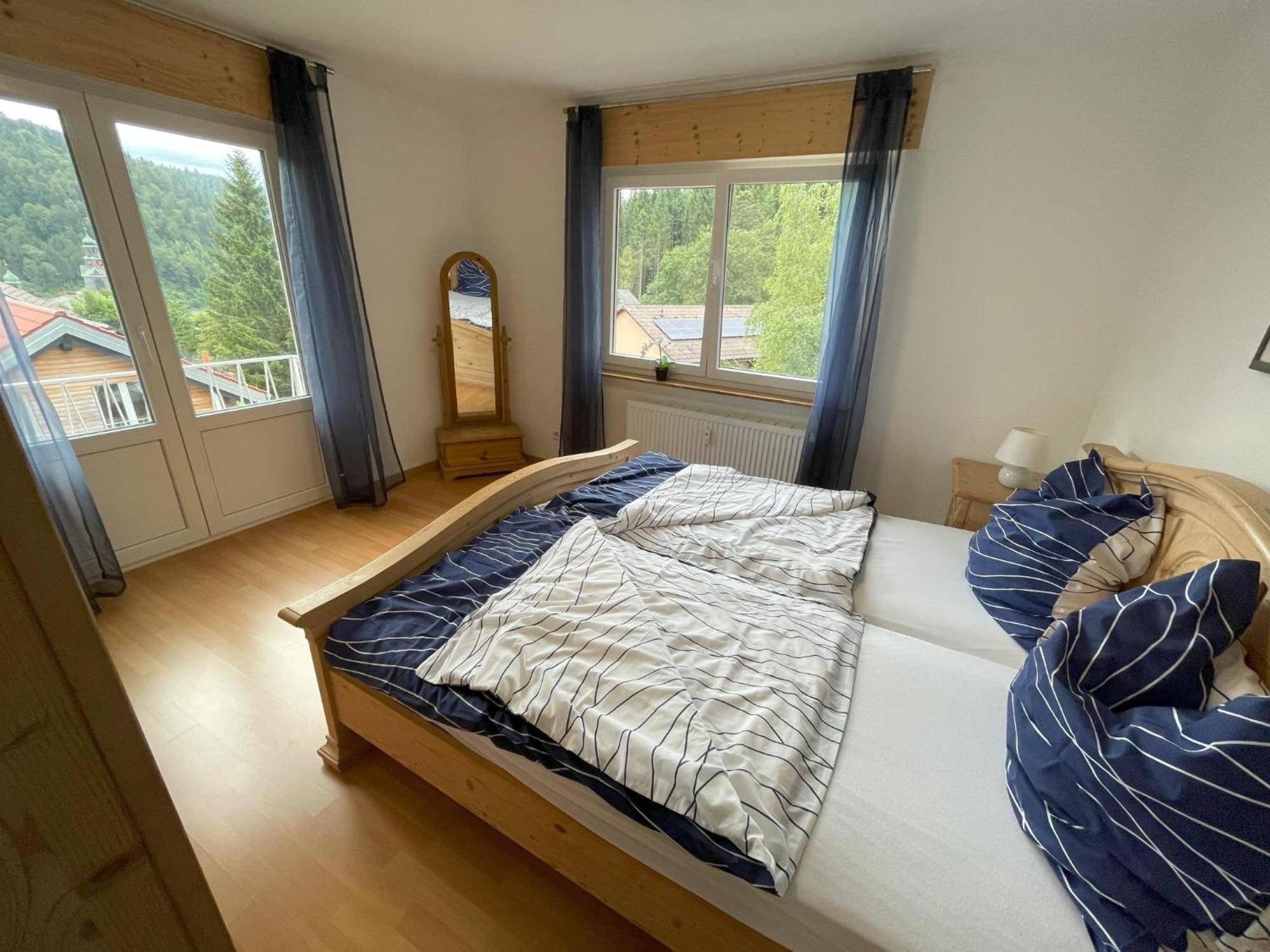 Traumferienwohnung Todtmoos - Appartment Mit Schoenem Wintergarten ภายนอก รูปภาพ