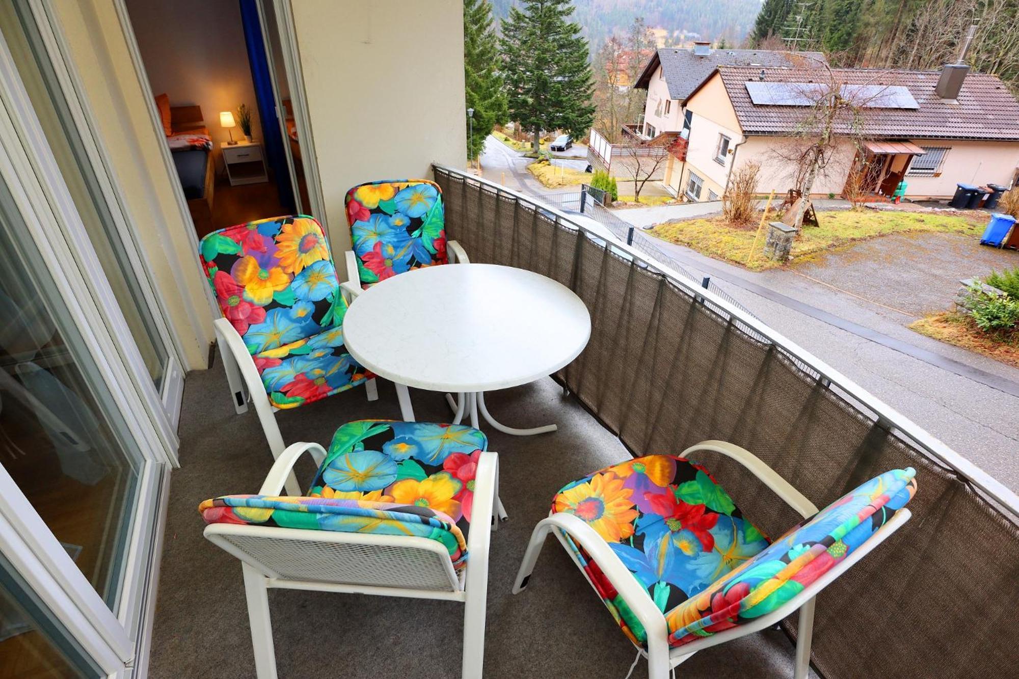 Traumferienwohnung Todtmoos - Appartment Mit Schoenem Wintergarten ภายนอก รูปภาพ